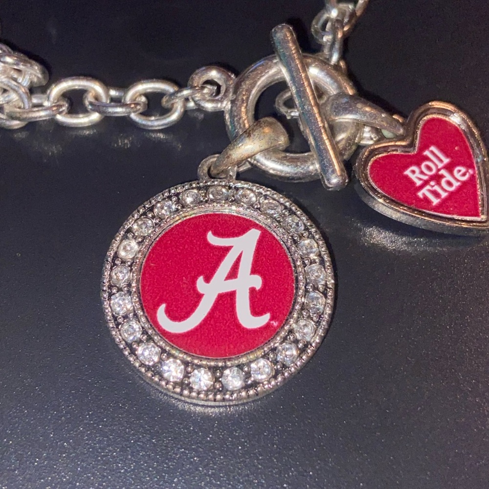 Alabama Silver Tone Toggle Bracelet. Circle Charm w/Rhinestones & Heart Charm.